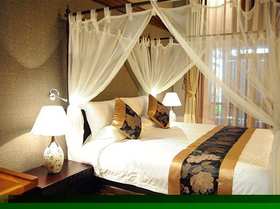 泰式风格泡池房