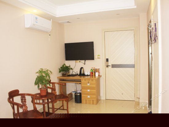 温馨特惠房(无窗)