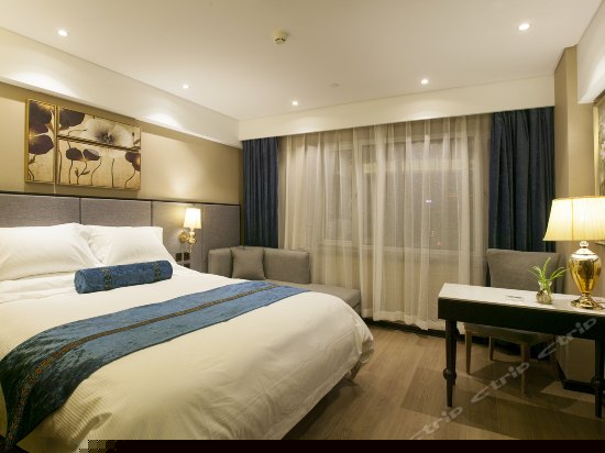 和颐高级大床房