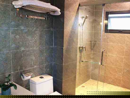 高级海景阳台大床房