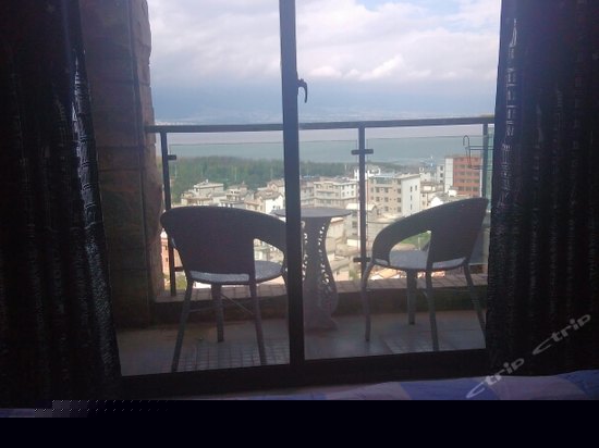 华丽家庭观海套房