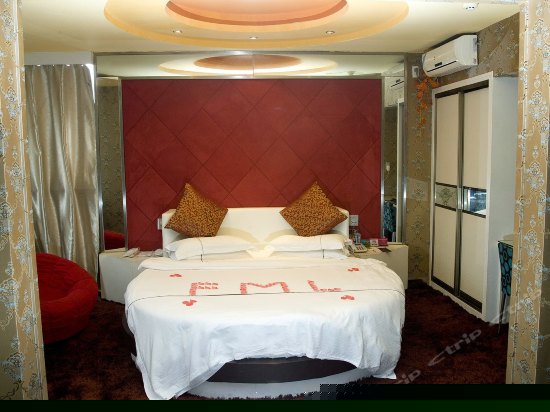 时尚精品大床房