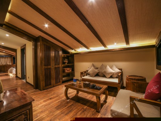 藏式风情奢华景致大套房