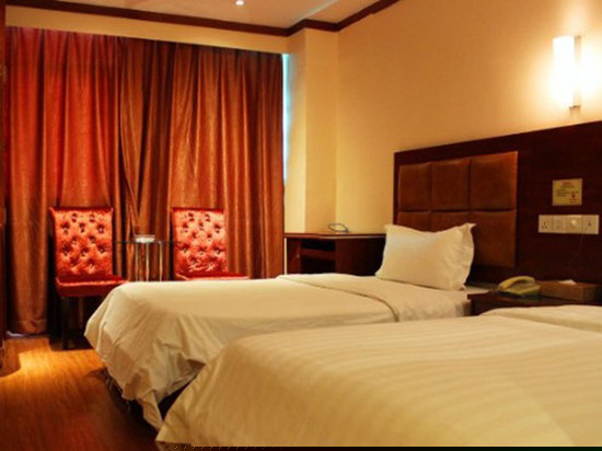 标准双人电脑房