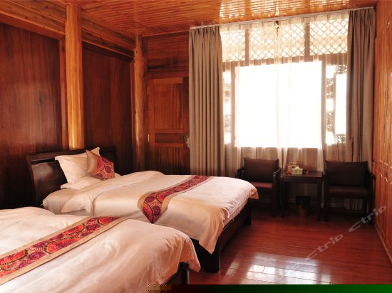 豪华双床房