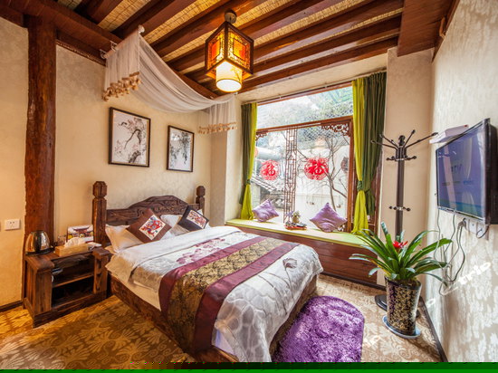 雅致大床房（昔归忆）