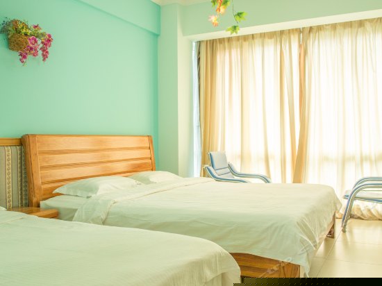 高级园景三卧室套房