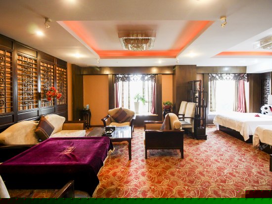 龙凤居套房双床房