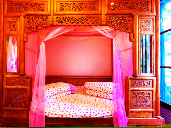 古典雕花庭院大床房