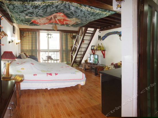 5人小阁楼（家庭式）