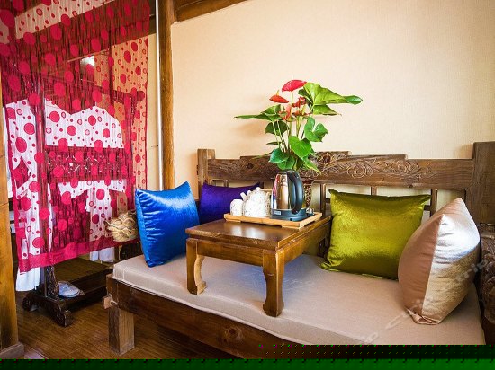 碎烟（榻榻米标间）