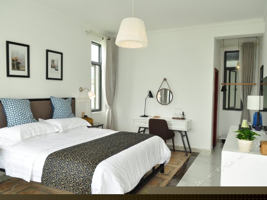 豪华海景山景超大露台大床房