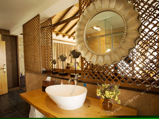 270度海景豪华大床房301