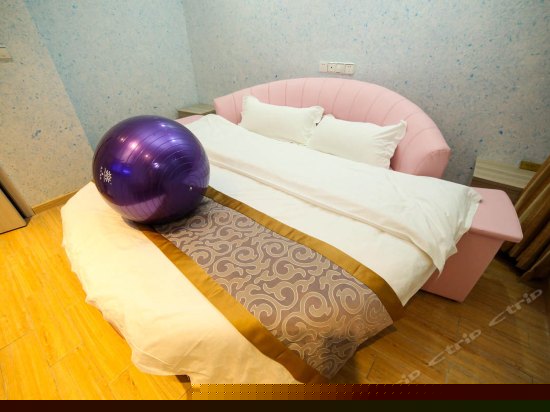 天使之吻情侣房