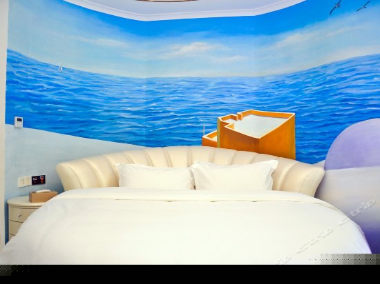 Q16爱情海主题房