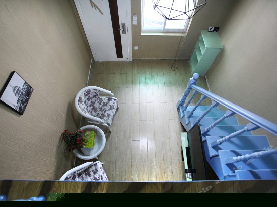 复式阁楼榻榻米大床房