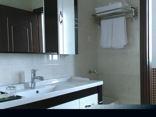 高尔夫园景一居室大床套房