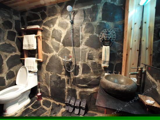 原山豪华标准间