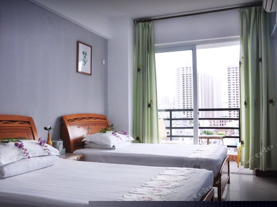 格朗阳台双床间