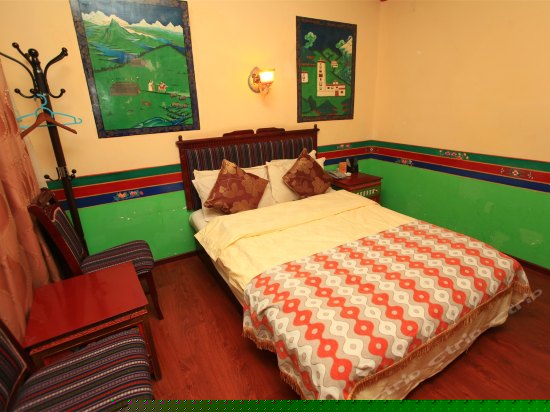 豪华藏式大床间