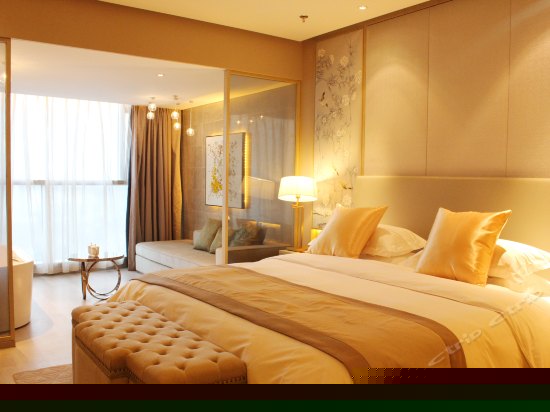 豪华海景大床房