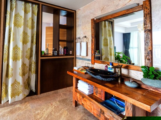 夹漈60°大阳台海景套房