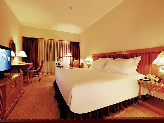 皇冠豪华大床房