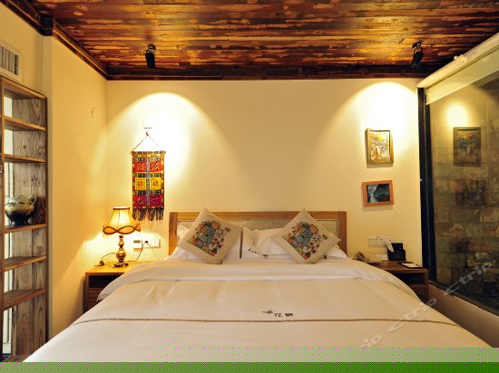 薰衣草精品大床房