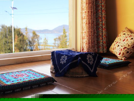 黄金时代大床房