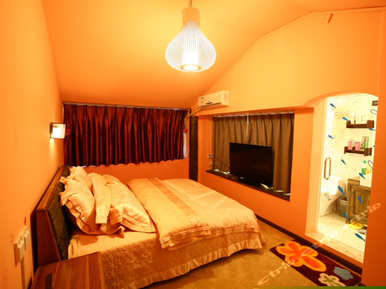 沐云豪华观景大床房203