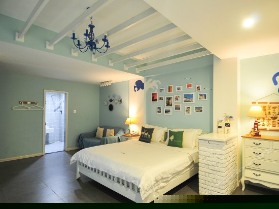 圣托里尼的晨风大床