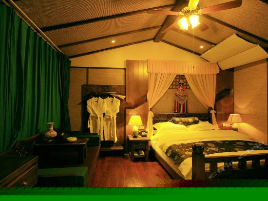 豪华温馨蜜月房