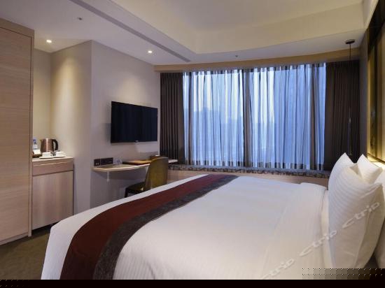 标准雅致面观景房