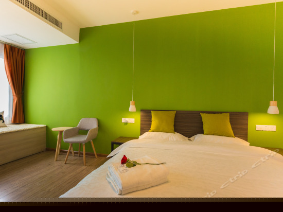 卡夫卡院景大床房