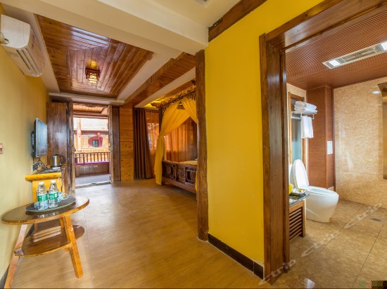 雪山景观阳台龙凤床