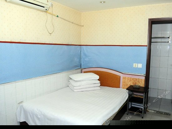 大床房（无窗）