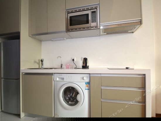 豪华双人大床房