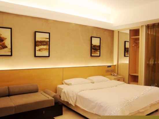 温馨海景大床房