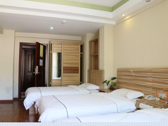 独立阳台观景三人间