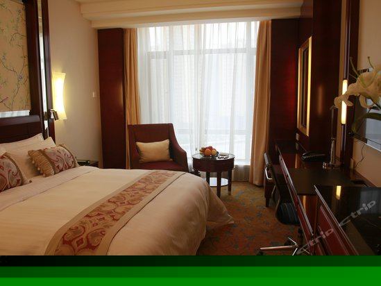 高级大床房