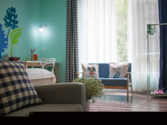 依山豪华双床房