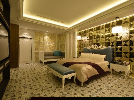 云河穹顶双人房