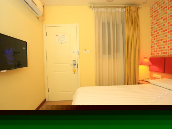 特惠大床房（无窗）