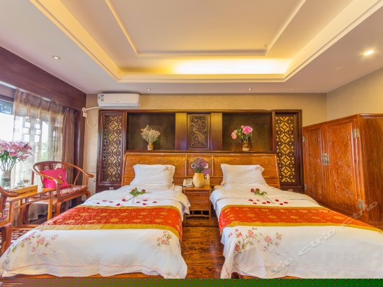 豪华景观蜜月房