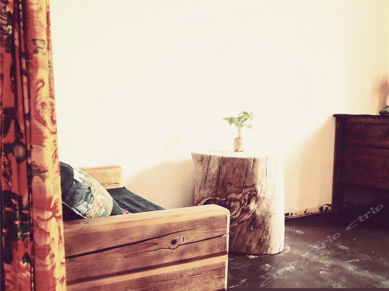 隐语（观景情侣蜜月套房）