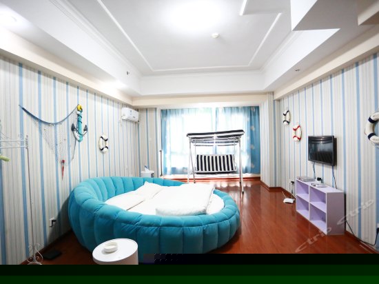 风情主题大床房