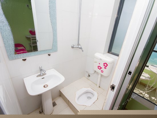 小阳台海景大床房