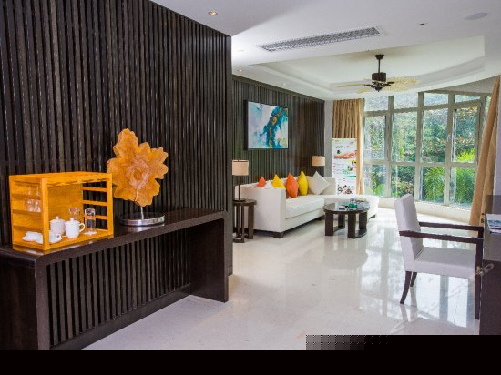 珊瑚家庭两室一厅复式套房