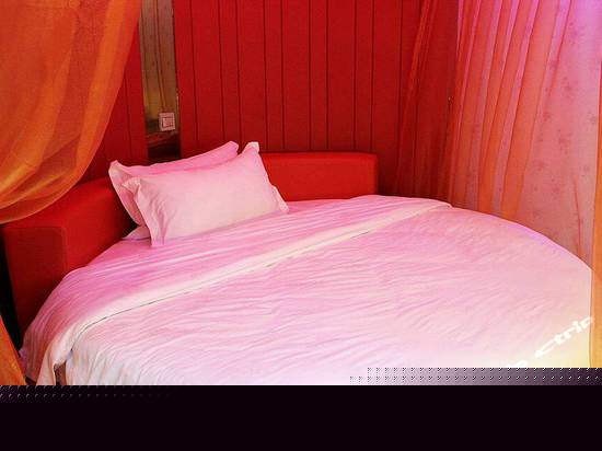 时尚主题房（无窗）