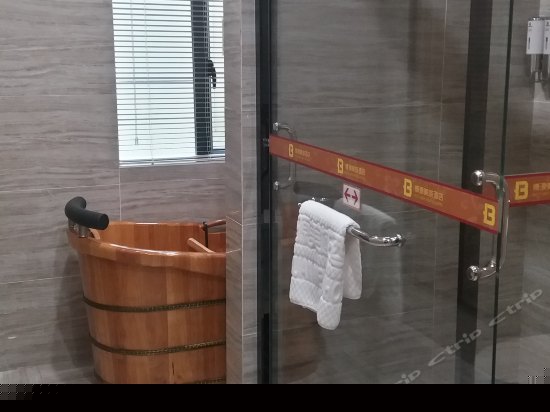 豪华套房双床房